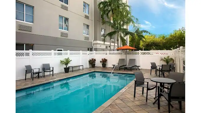 Four Points by Sheraton Fort Lauderdale Airport - Dania Beach